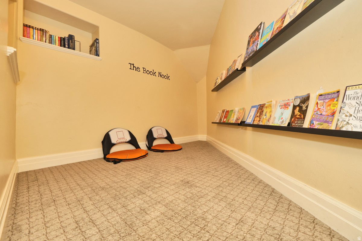 OAKDALE - Residential