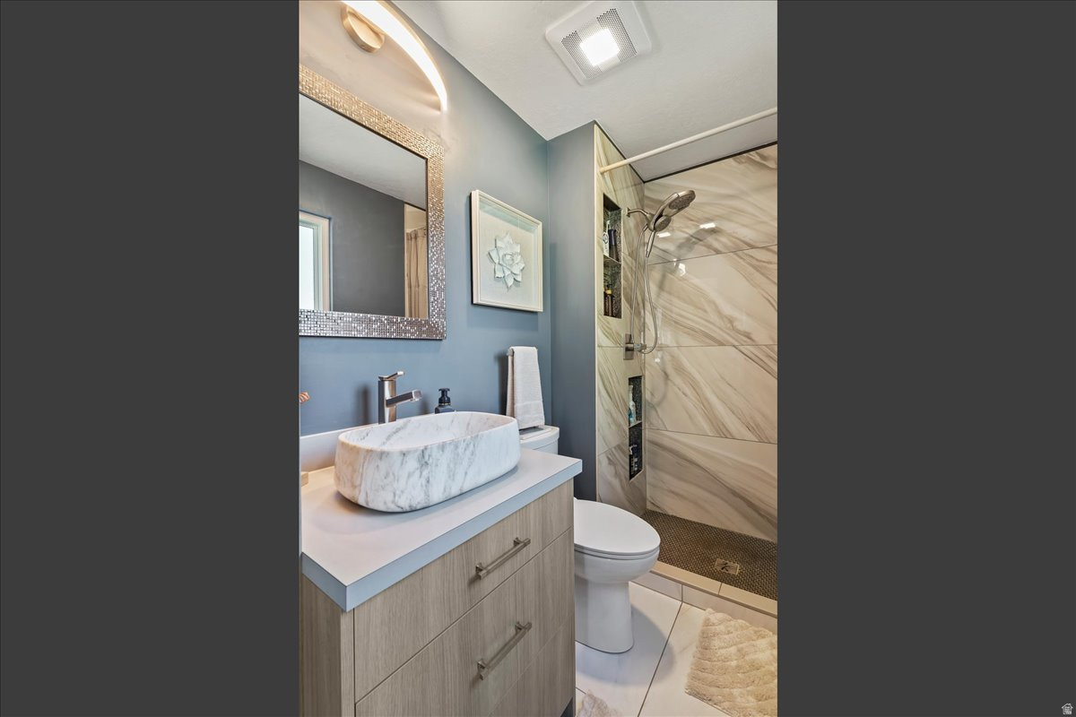 QUAIL POINT - Residential