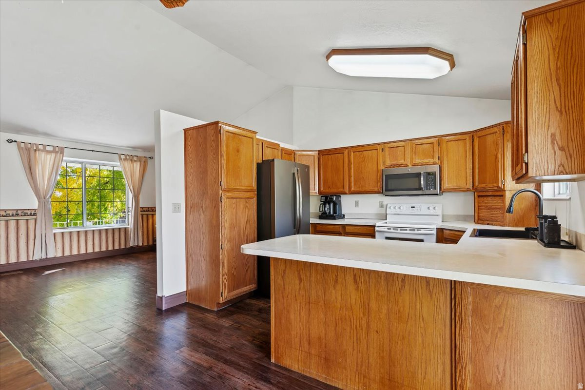 QUAIL POINT - Residential