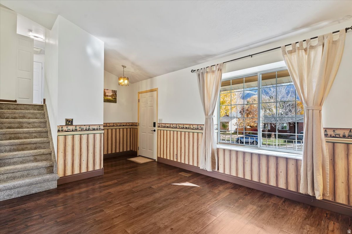 QUAIL POINT - Residential