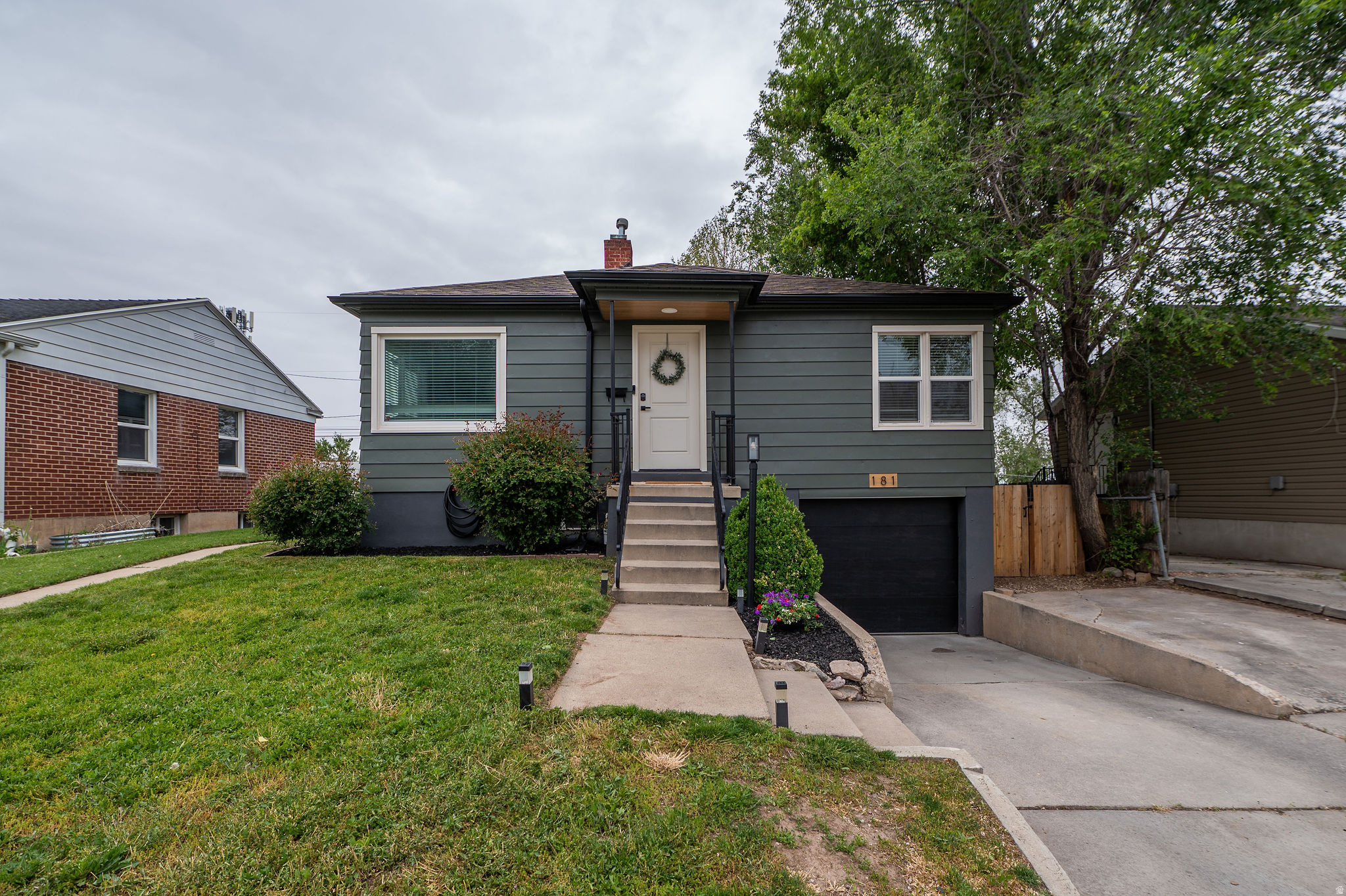 COUNTRY CLUB HEIGHTS - Residential