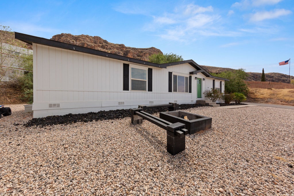 Photo of 8 N 100 E, La Verkin, UT 84745 (MLS # 2178358)