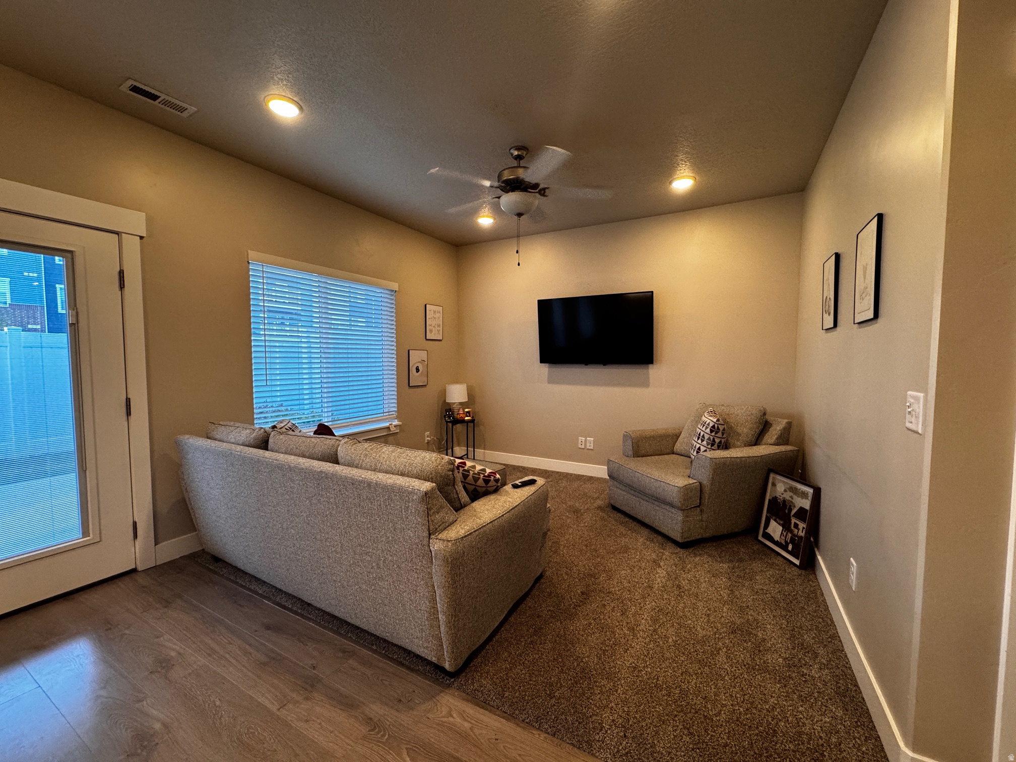 KNUDSON CROSSING - Residential