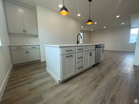 Tiny photo for 845 S GREENWAY DR, Springville, UT 84663 (MLS # 2105438)