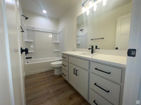 Tiny photo for 845 S GREENWAY DR, Springville, UT 84663 (MLS # 2105438)