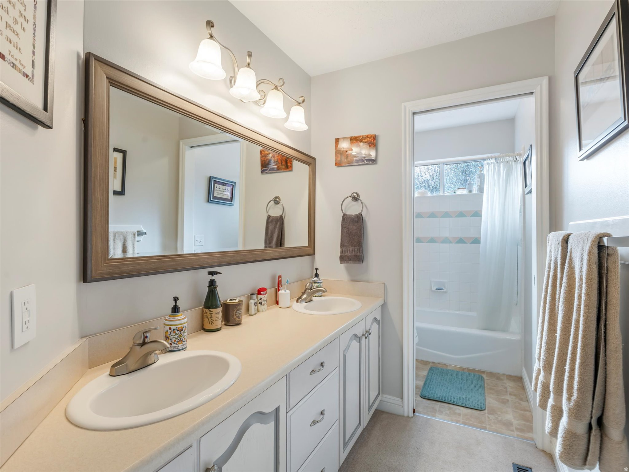 MAPLE HILLS - Residential