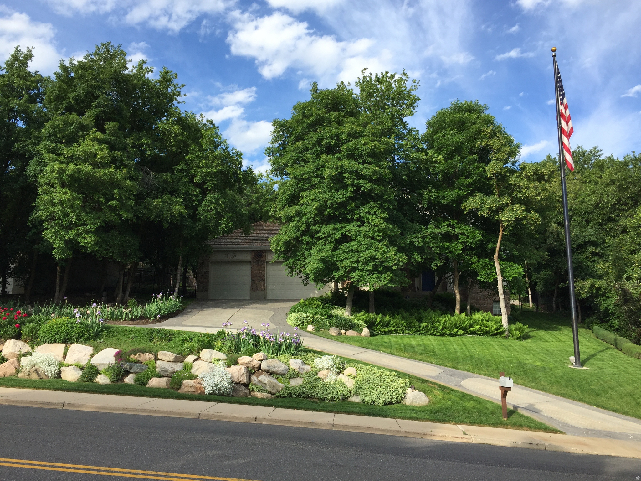 MAPLE HILLS - Residential