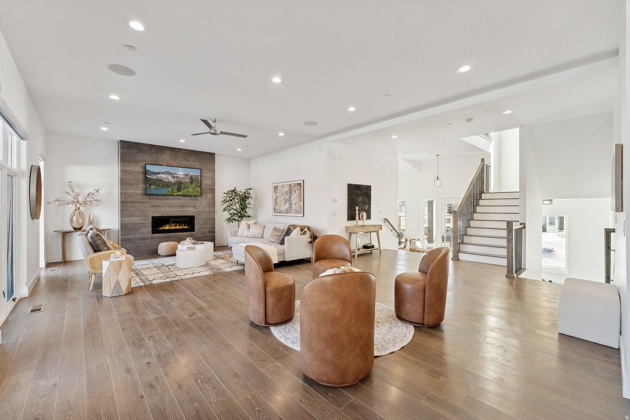 DISCOVERY RIDGE PHASE 2 SUBDIVISION - Residential