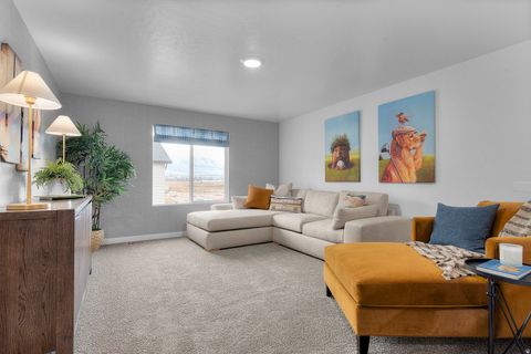 Tiny photo for 269 E LEVENGROVE DR #182, Lehi, UT 84048 (MLS # 2125498)