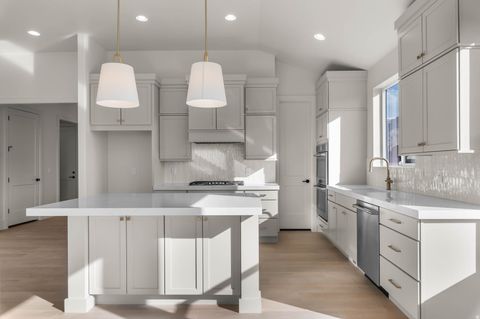 Tiny photo for 3171 N 275 W, Pleasant View, UT 84414 (MLS # 2112126)