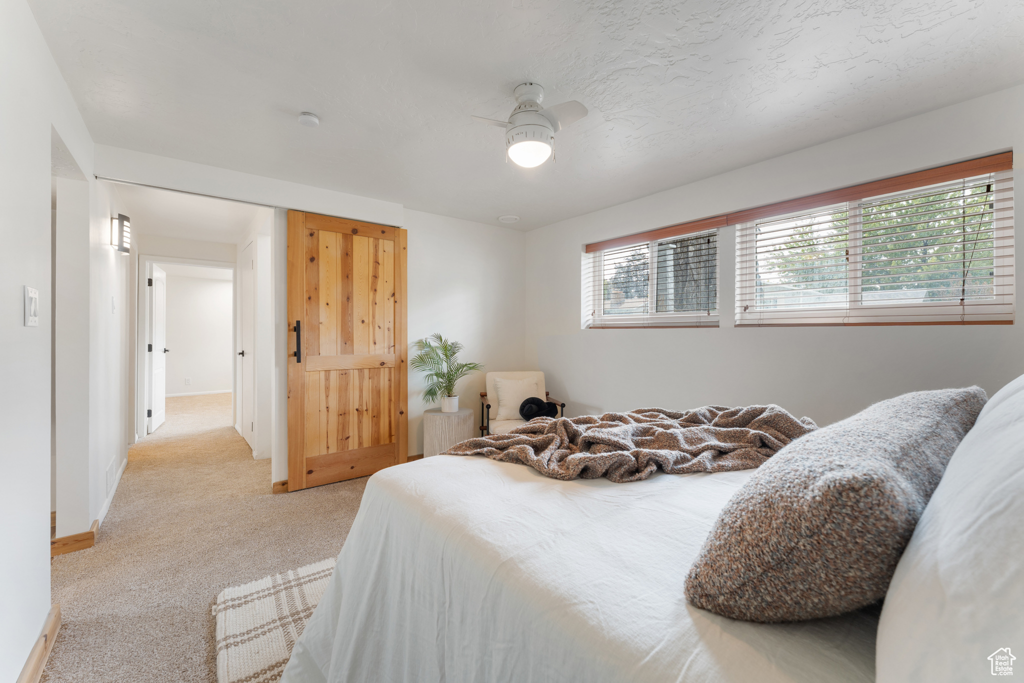 COUNTRY ESTA - Residential