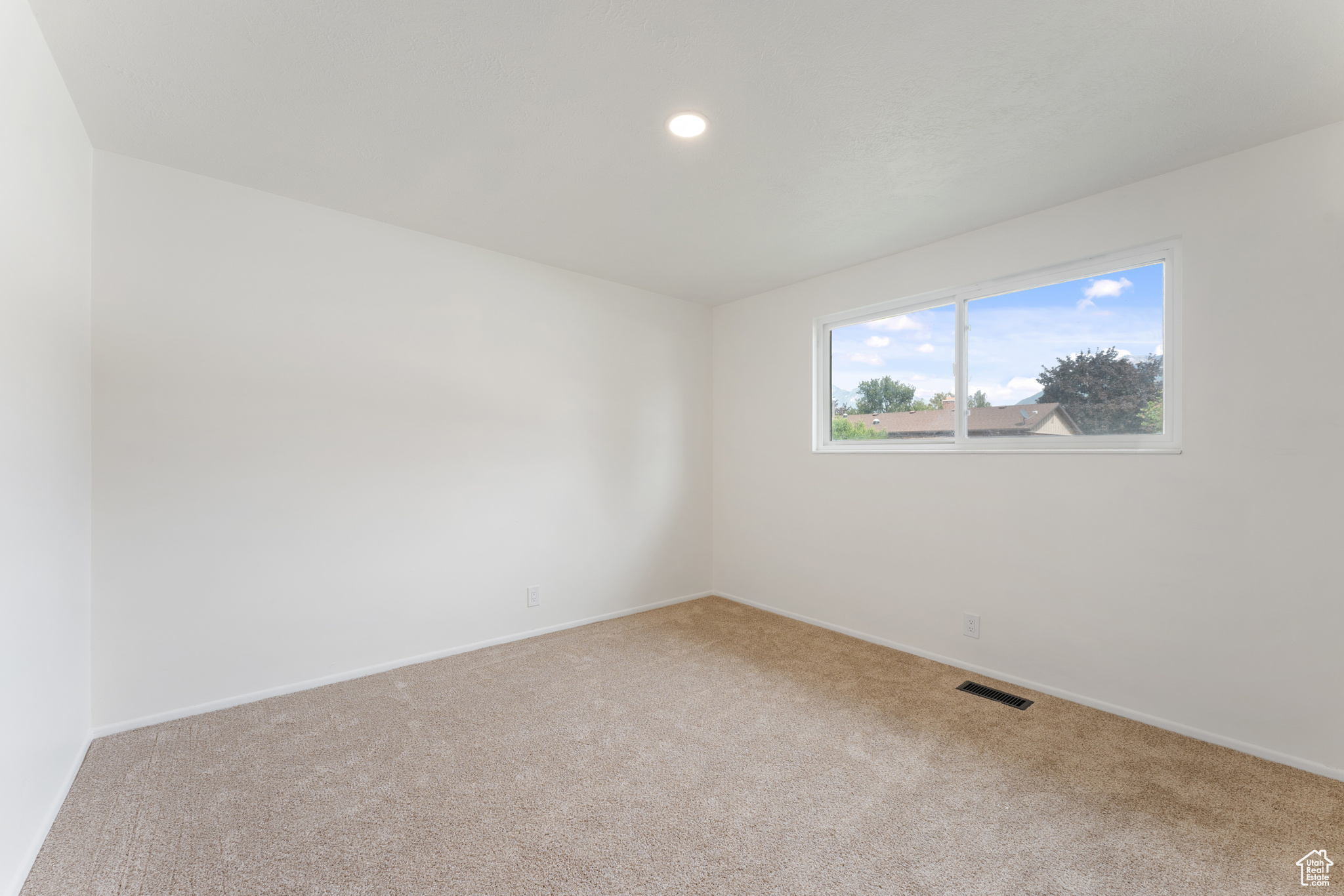 COUNTRY ESTA - Residential