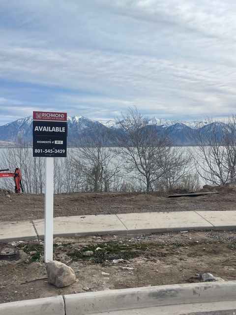 Tiny photo for 3362 S ZIGZAG HERON DR #813, Saratoga Springs, UT 84045 (MLS # 2134915)
