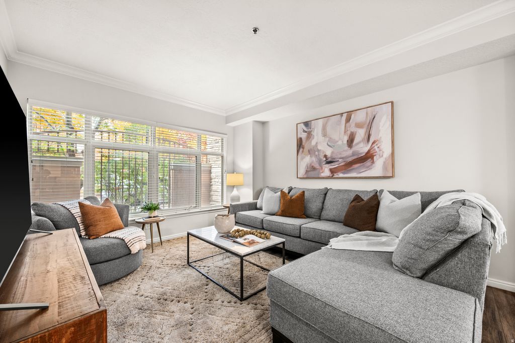 Photo of 5 S 500 W #104, Salt Lake City, UT 84101 (MLS # 2121797)