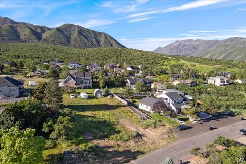 Tiny photo for 554 E SALEM HILLS DR #2, Elk Ridge, UT 84651 (MLS # 2091882)