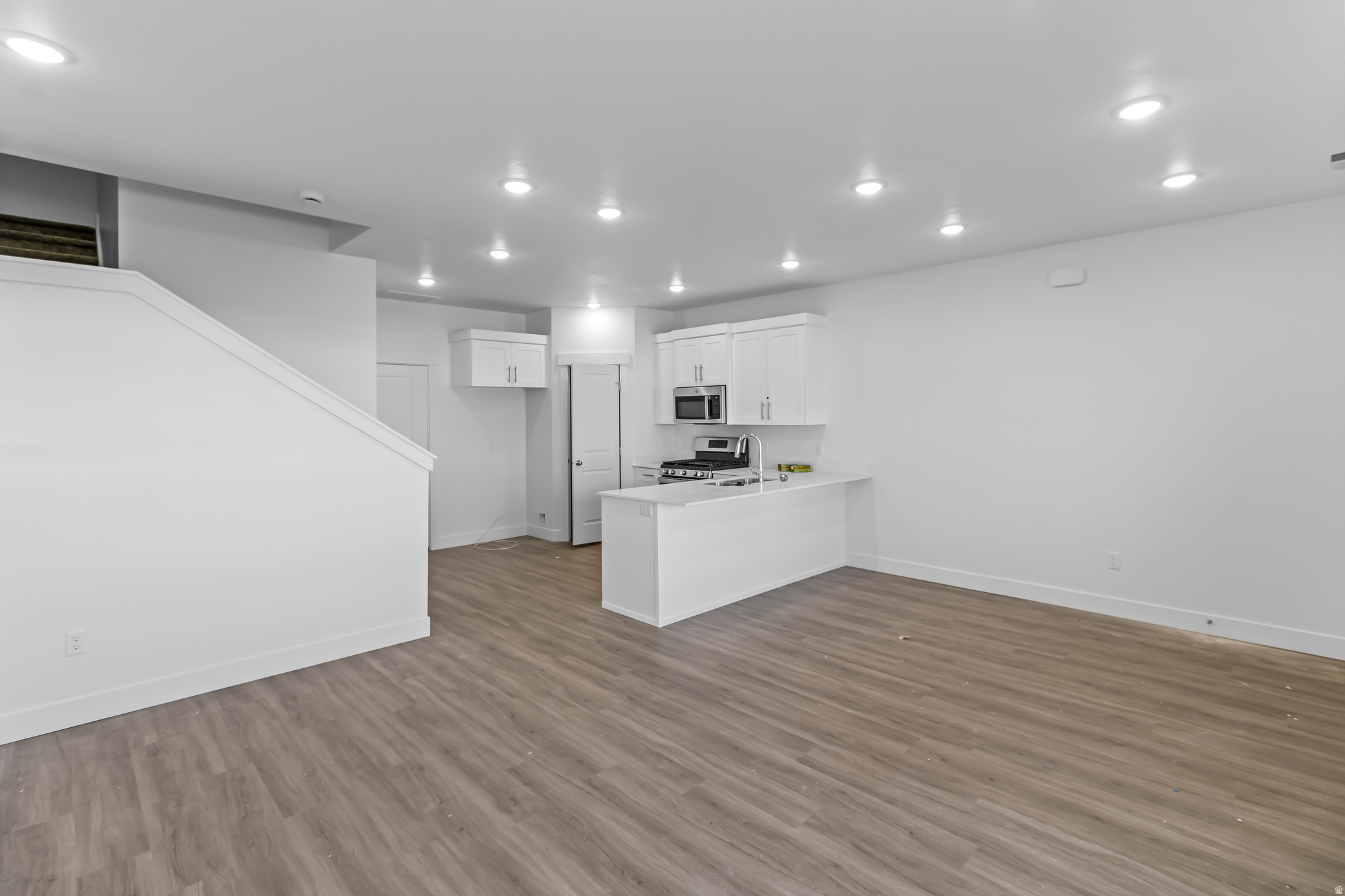 RIDGELINE PARK - Residential