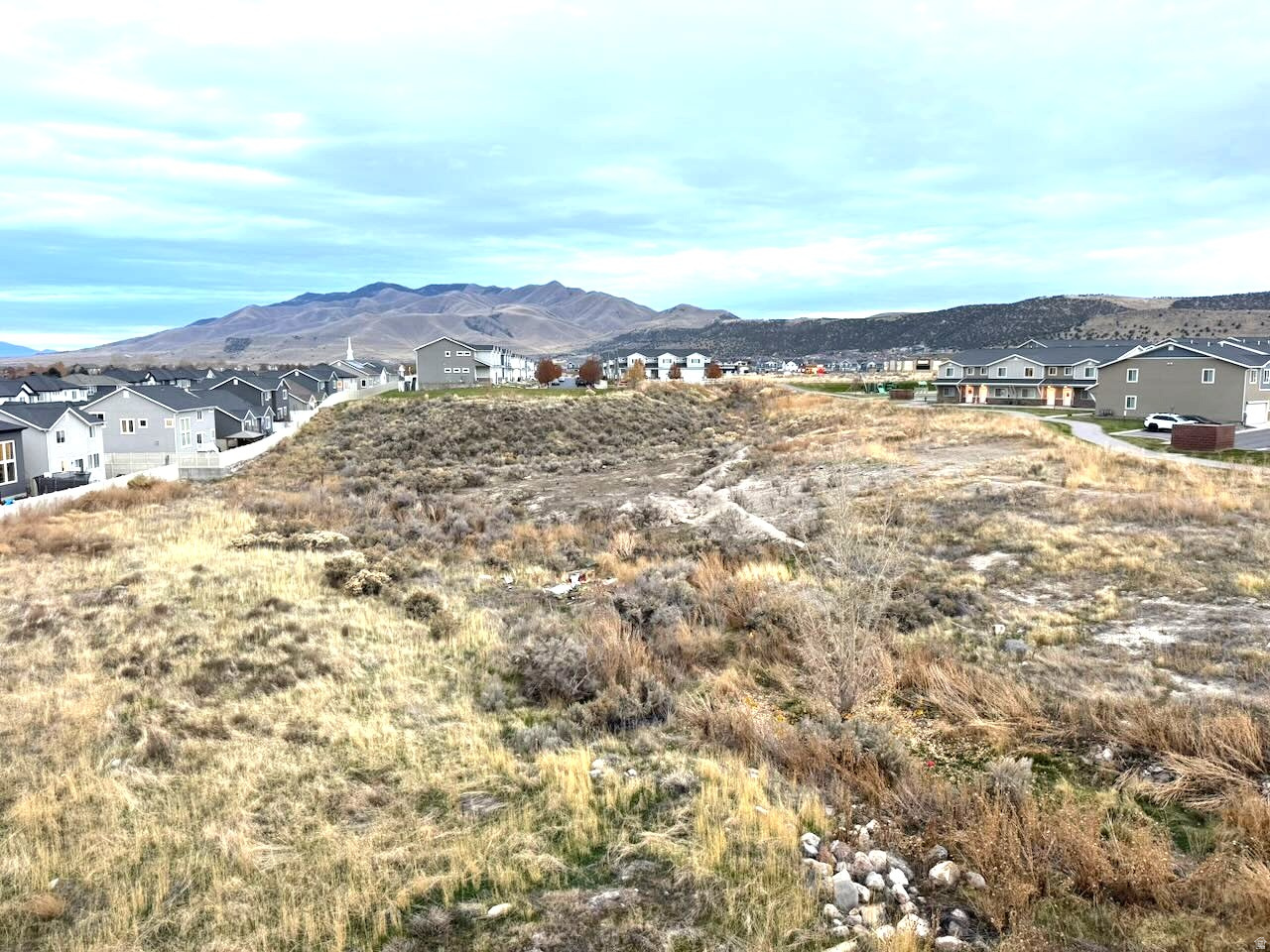 QUAILHILL - Residential