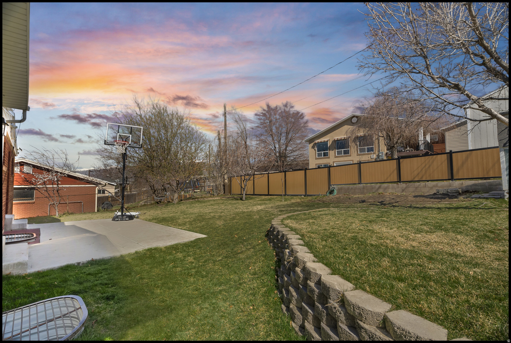 WOODLAND SUB - Residential