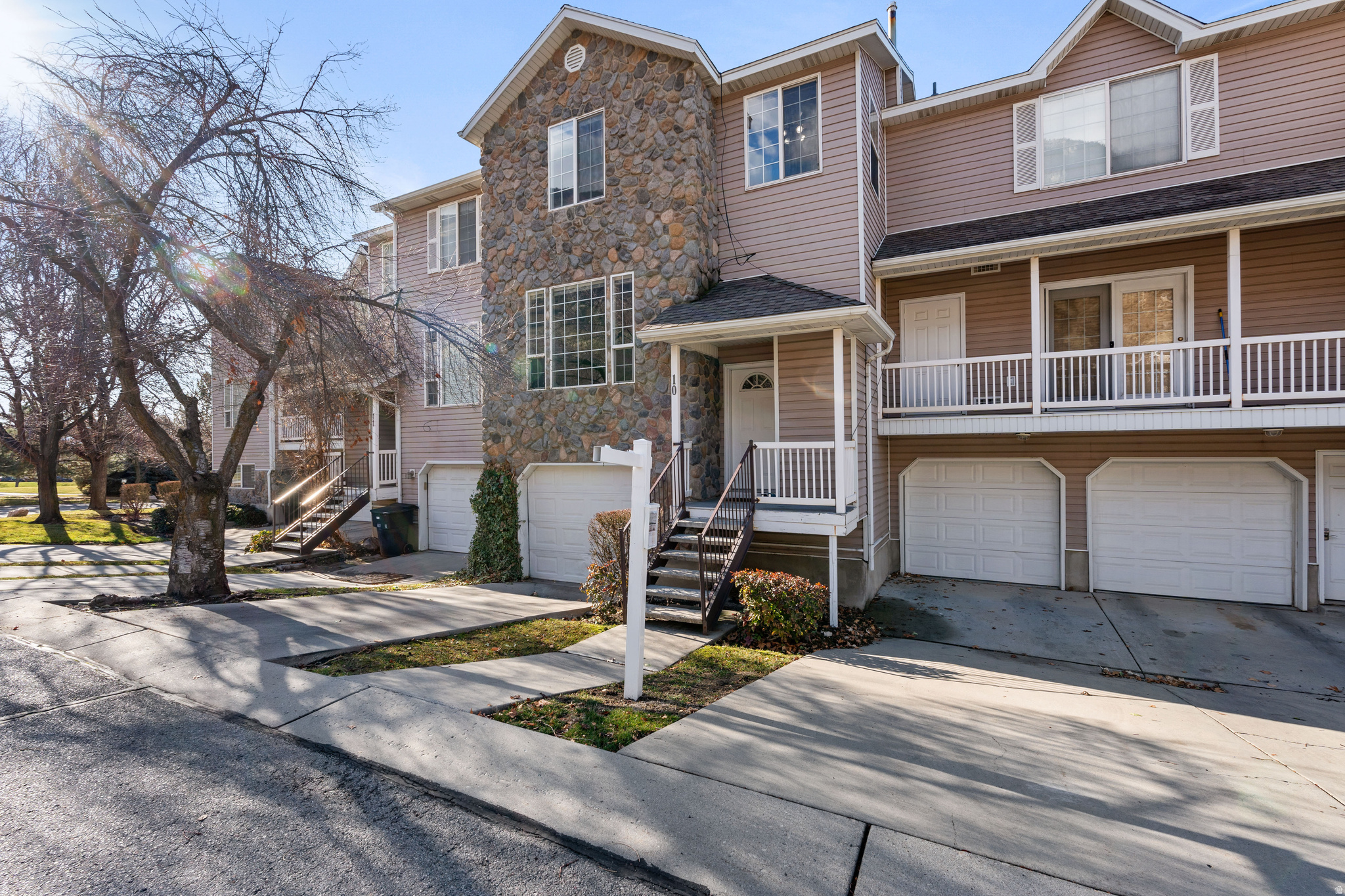 HIGHLAND PARK - Residential