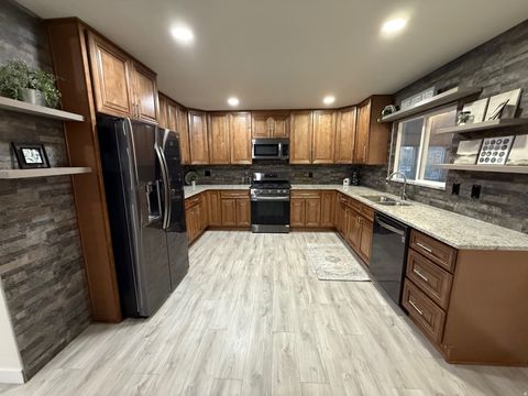 Tiny photo for 101 E REMBRANDT CIR, Sandy, UT 84070 (MLS # 2121746)