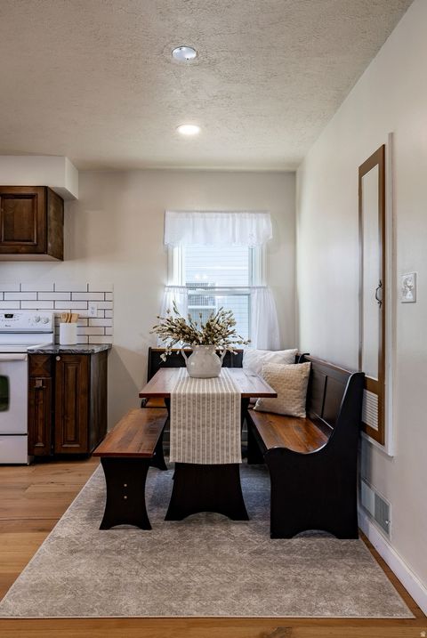 Tiny photo for 26 SYLVIA DR, South Ogden, UT 84405 (MLS # 2134847)