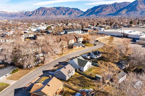 Tiny photo for 26 SYLVIA DR, South Ogden, UT 84405 (MLS # 2134847)
