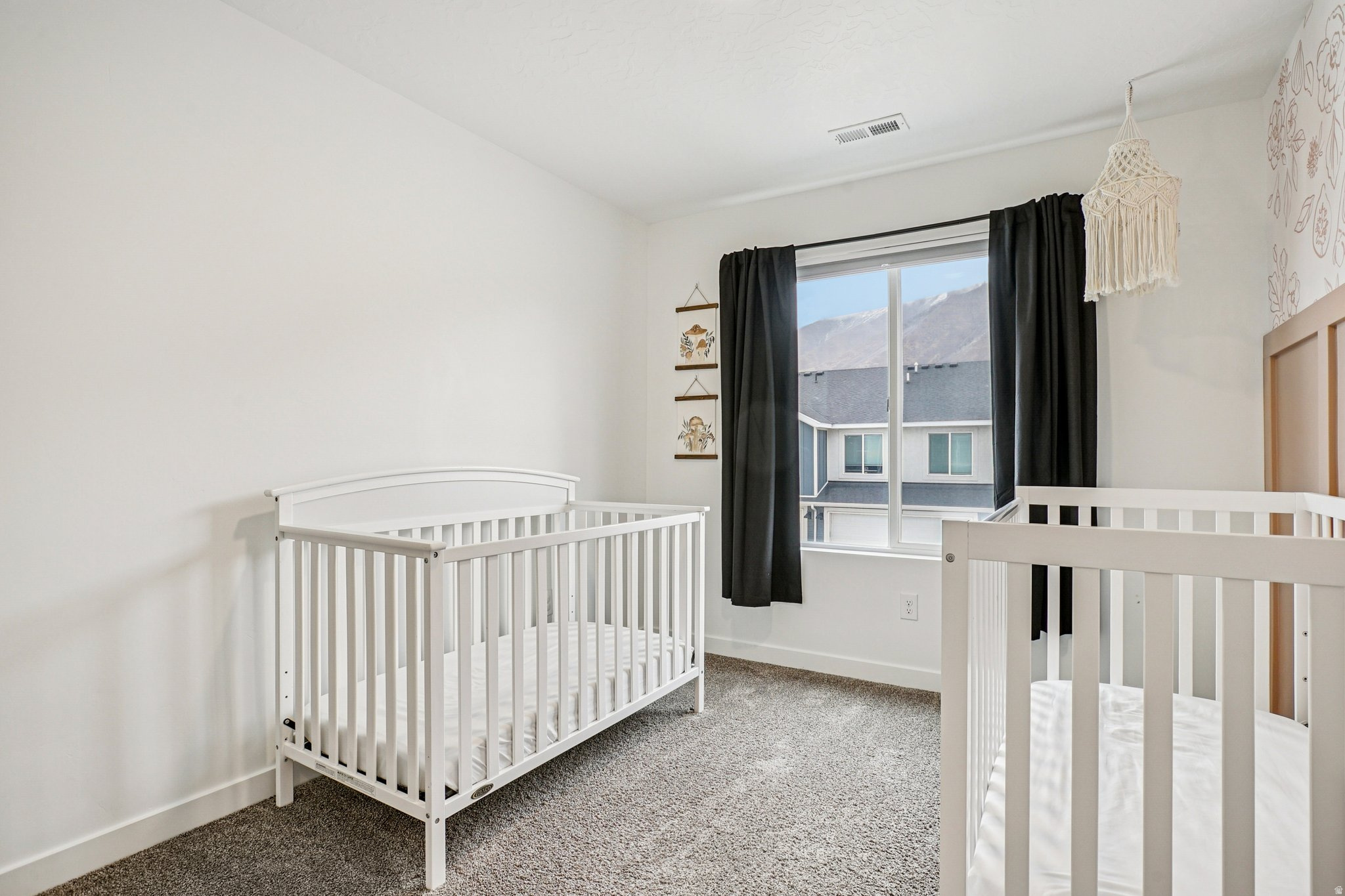 QUIET VALLEY - Residential