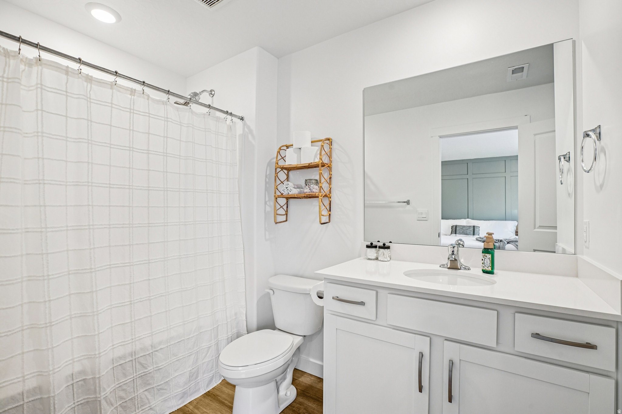 QUIET VALLEY - Residential