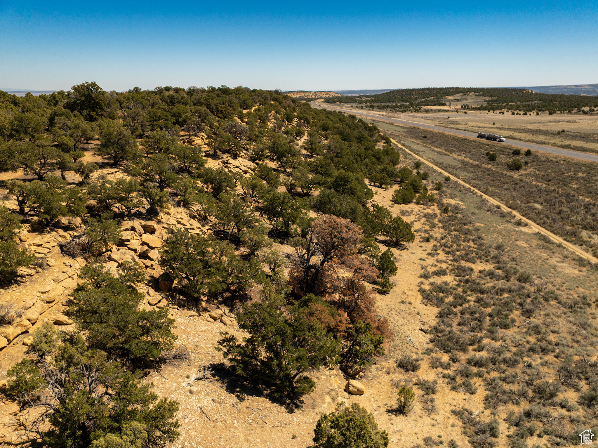 CEDAR MT 9 - Residential