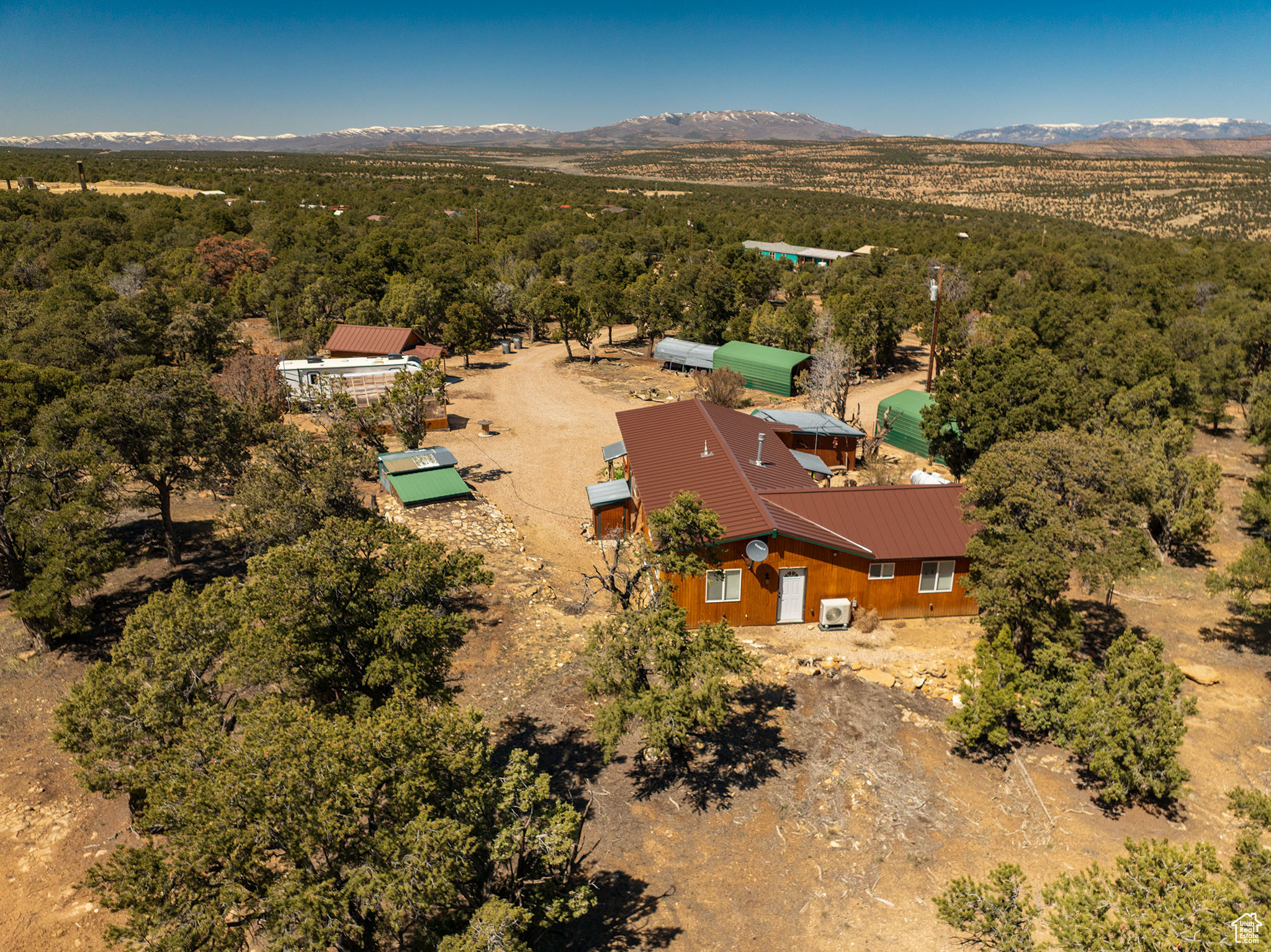 CEDAR MT 9 - Residential