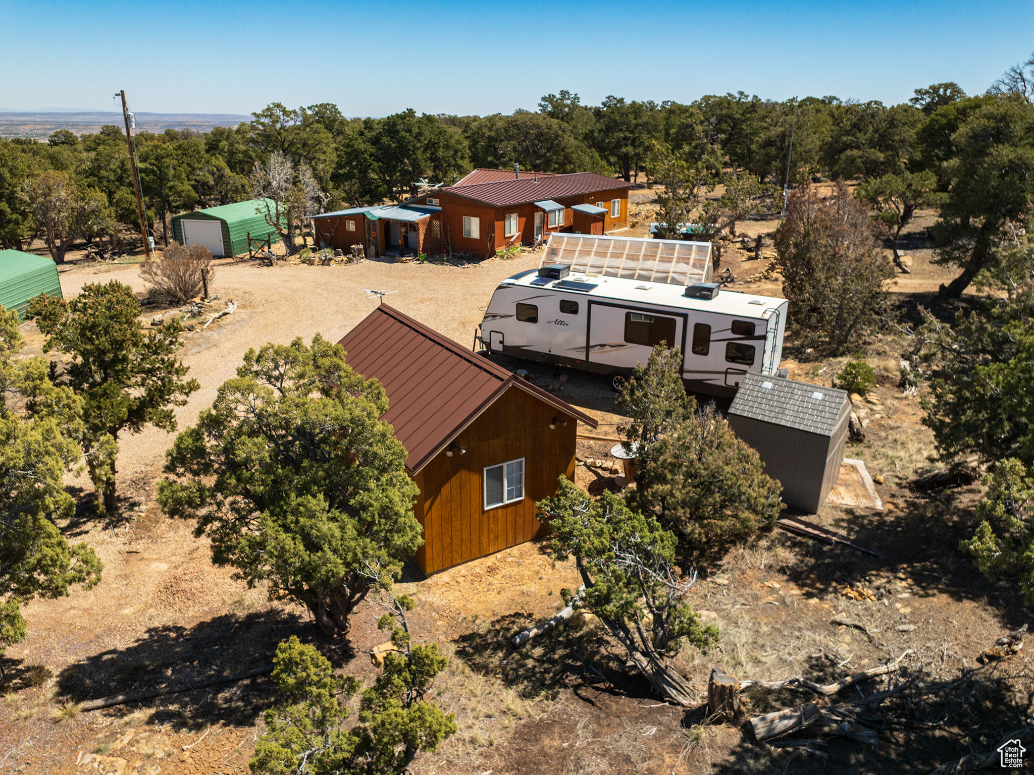 CEDAR MT 9 - Residential