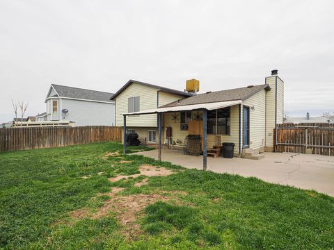 Tiny photo for 3712 S LONE STAR CIR, Magna, UT 84044 (MLS # 2143905)