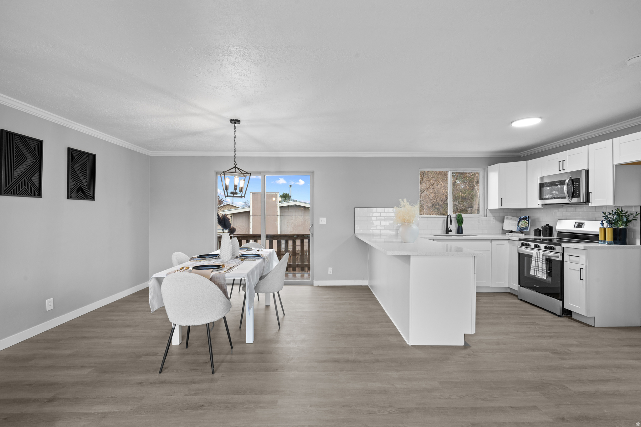 GREEN TREE #3 - Residential