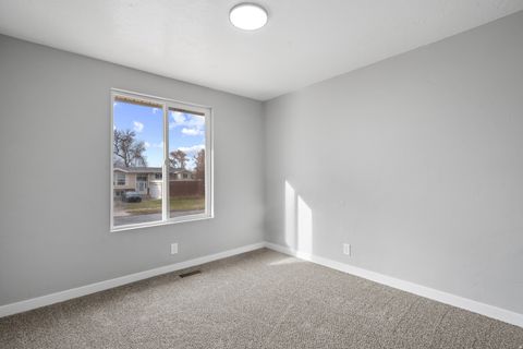 Tiny photo for 4929 S HUNTINGTON RD W, Taylorsville, UT 84129 (MLS # 2127490)