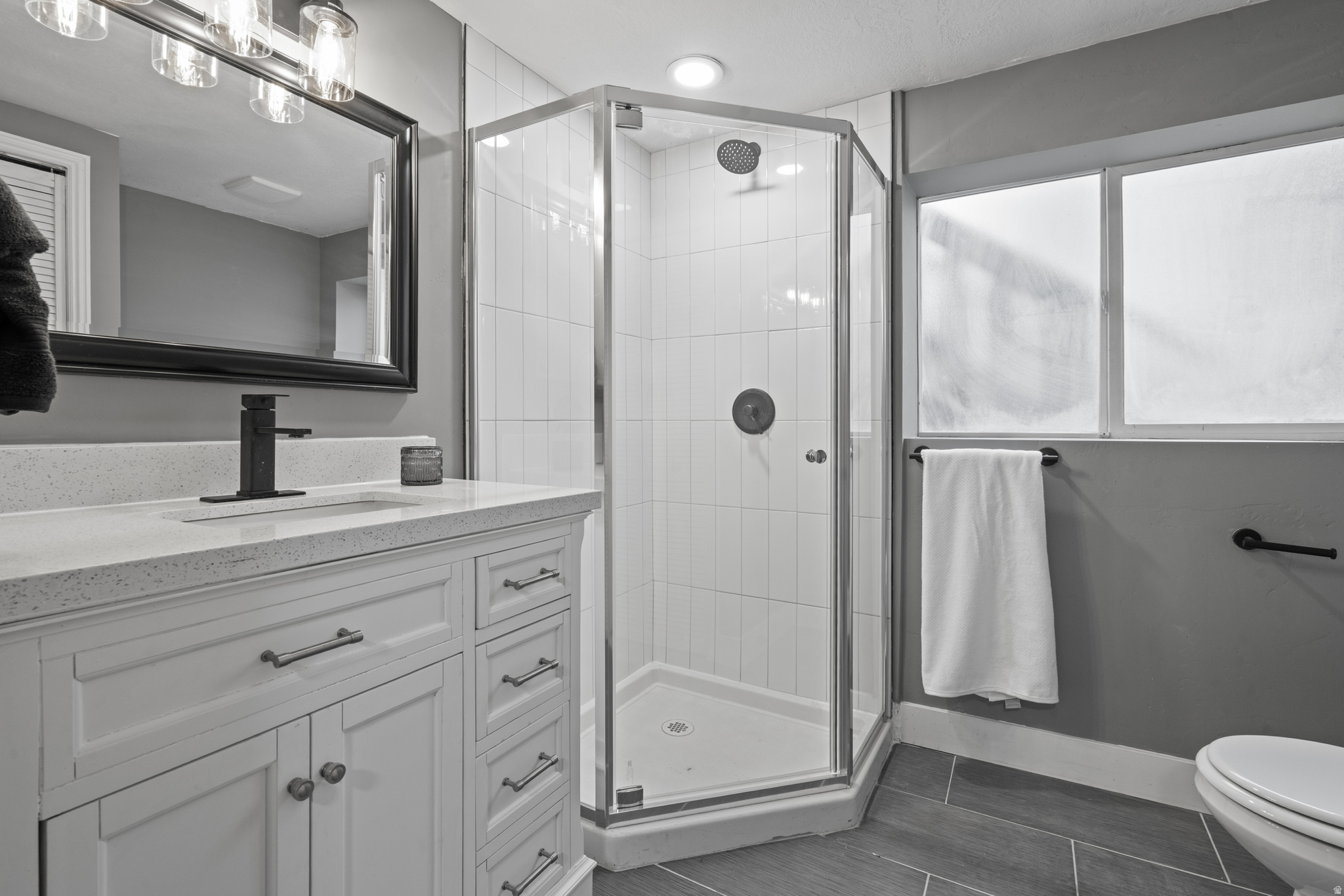 GREEN TREE #3 - Residential