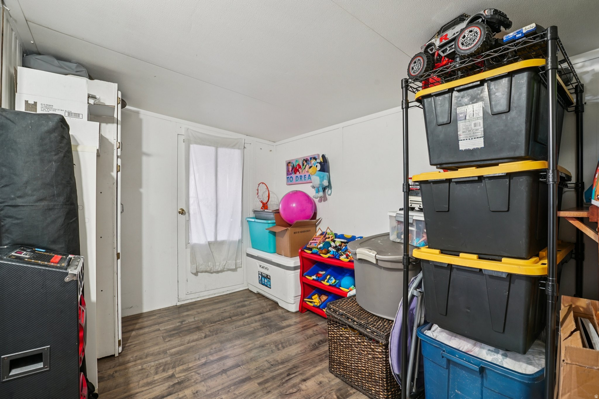 MAJESTIC MEADOWS - Residential