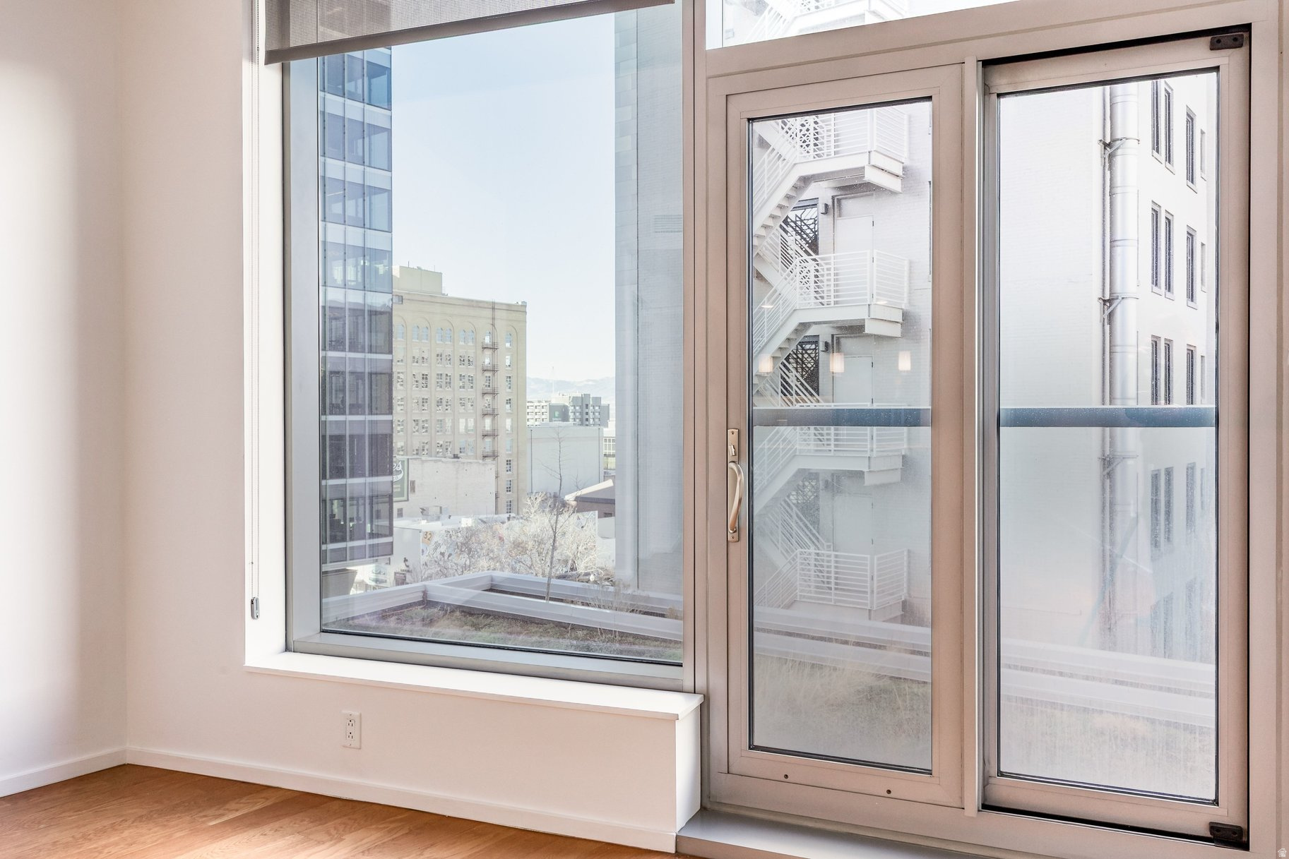 THE REGENT - Residential