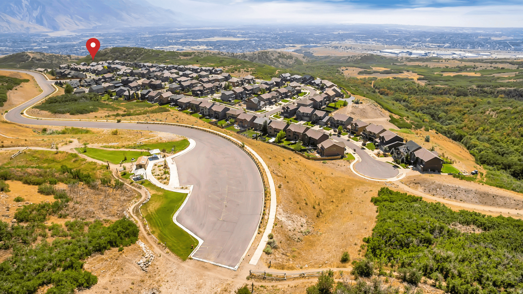 MAPLE HOLLOW - SUNCREST - Residential