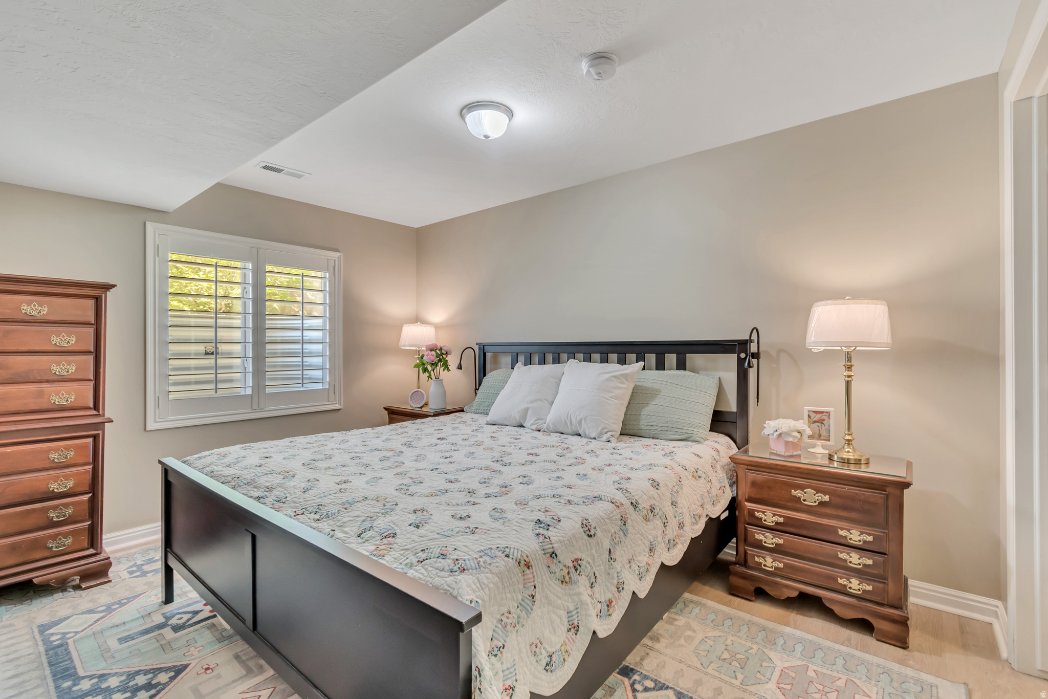 MAPLE HOLLOW - SUNCREST - Residential