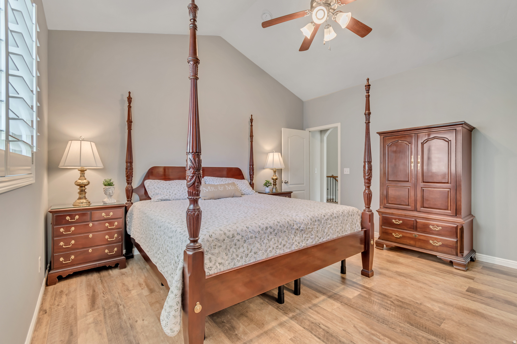 MAPLE HOLLOW - SUNCREST - Residential