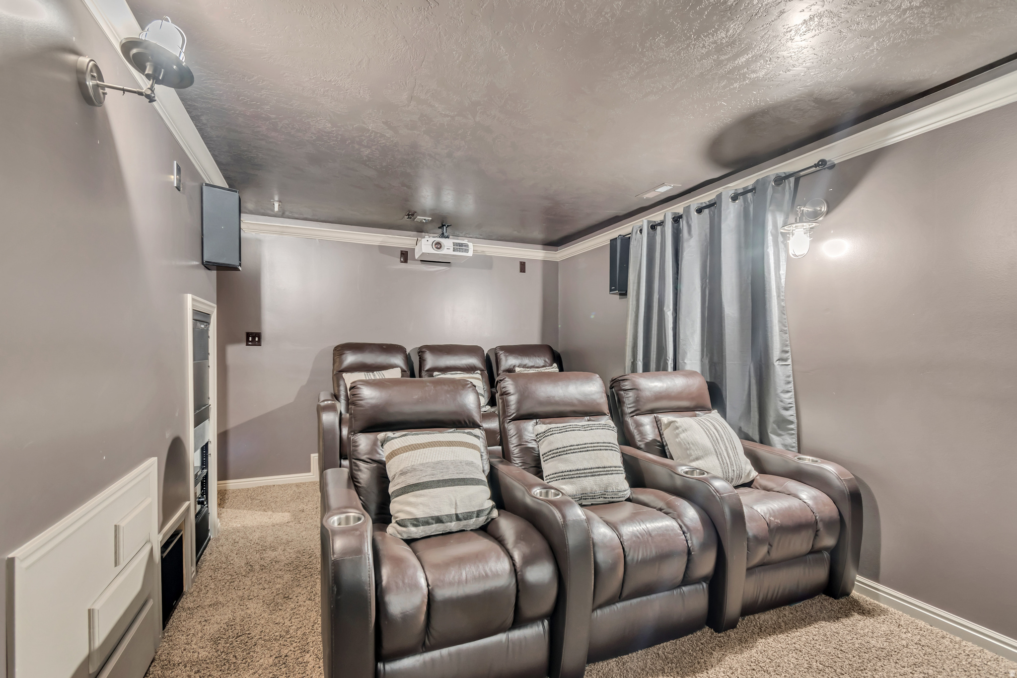 MAPLE HOLLOW - SUNCREST - Residential