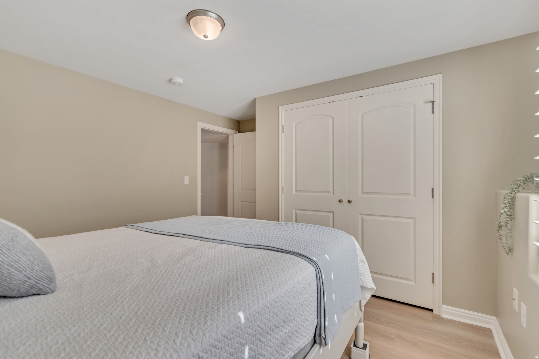 MAPLE HOLLOW - SUNCREST - Residential