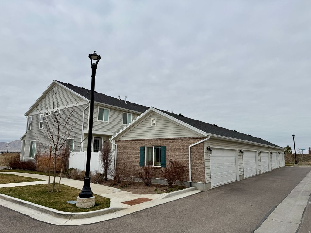 Photo of 1647 N WESTVIEW LN, Salem, UT 84653 (MLS # 2143615)