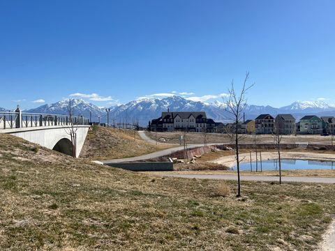 Tiny photo for 6607 W SOUTH JORDAN PKWY, South Jordan, UT 84009 (MLS # 2142491)