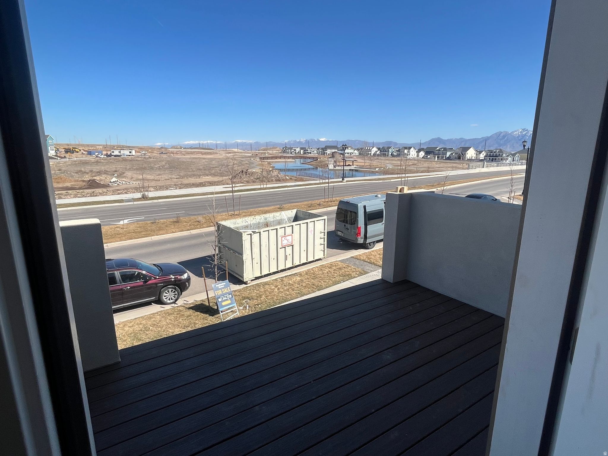 DAYBREAK - Residential