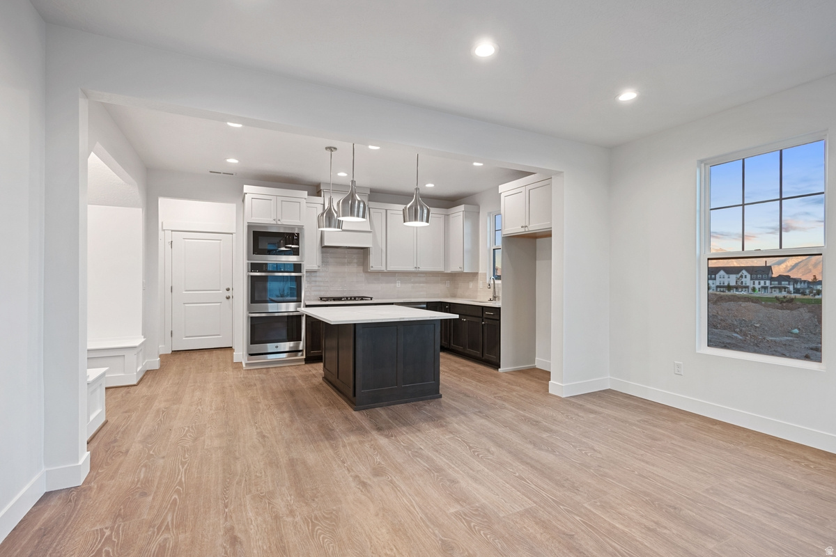 DAYBREAK - Residential