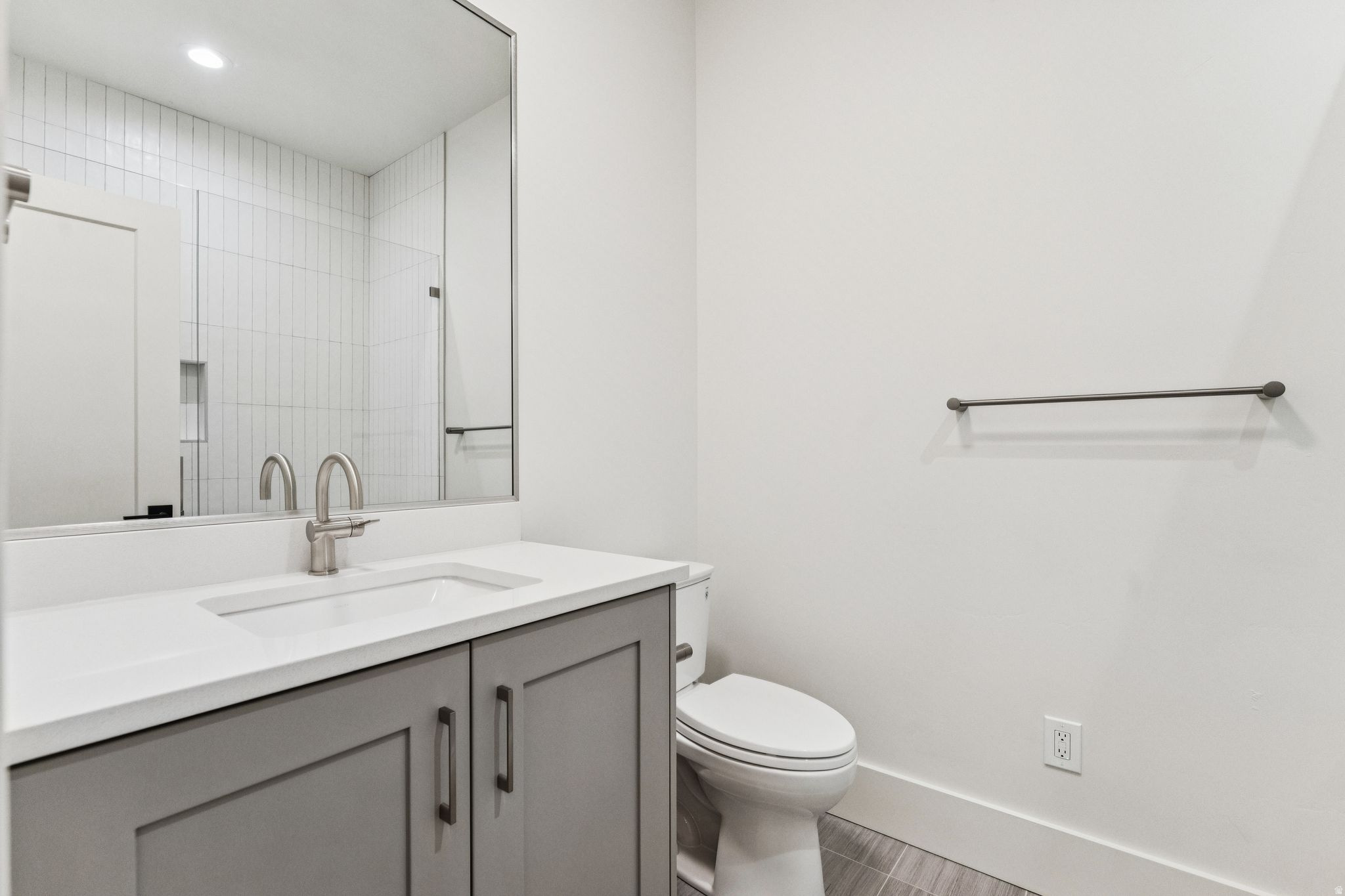 RED LEDGES - Residential