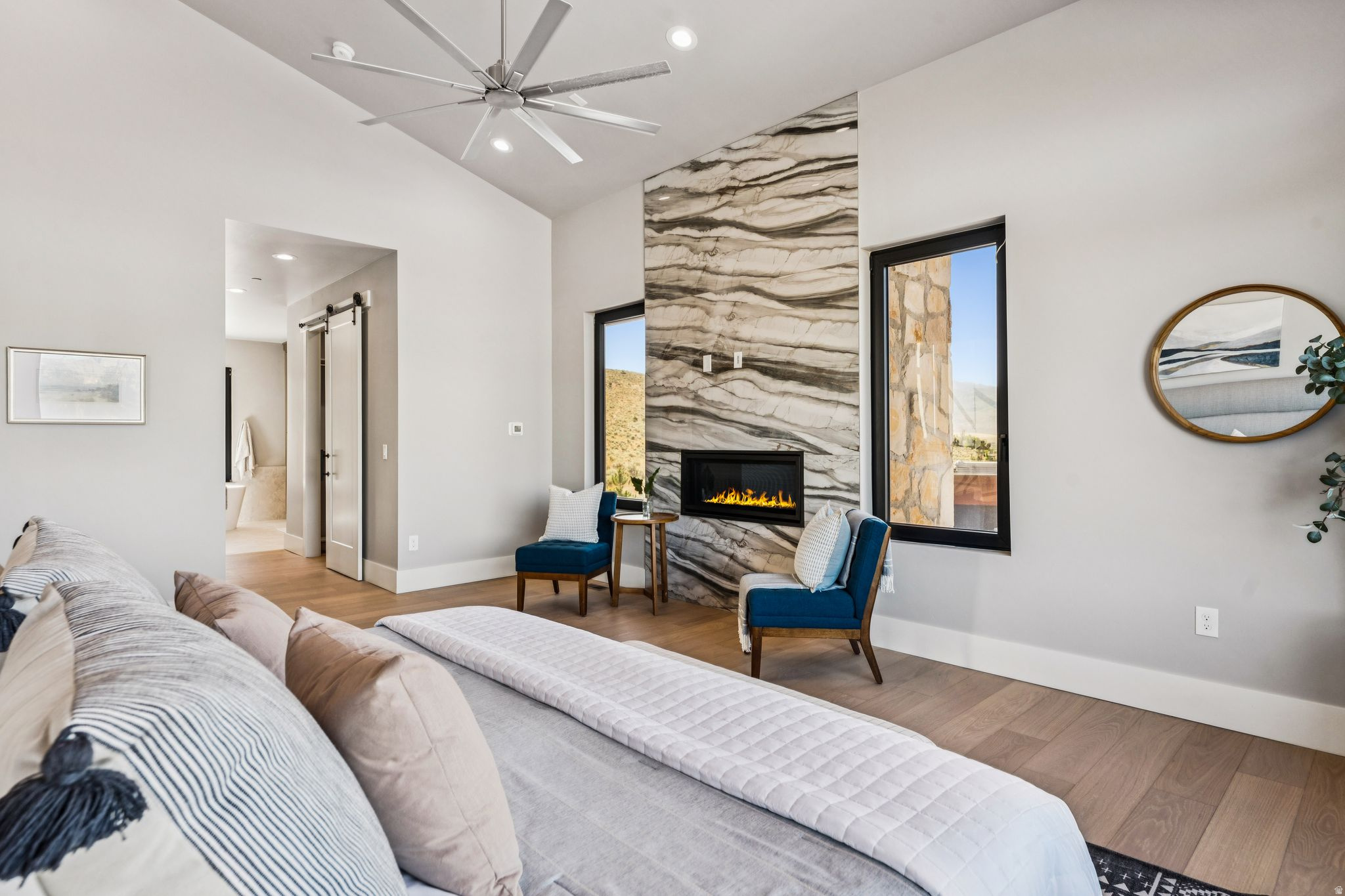 RED LEDGES - Residential