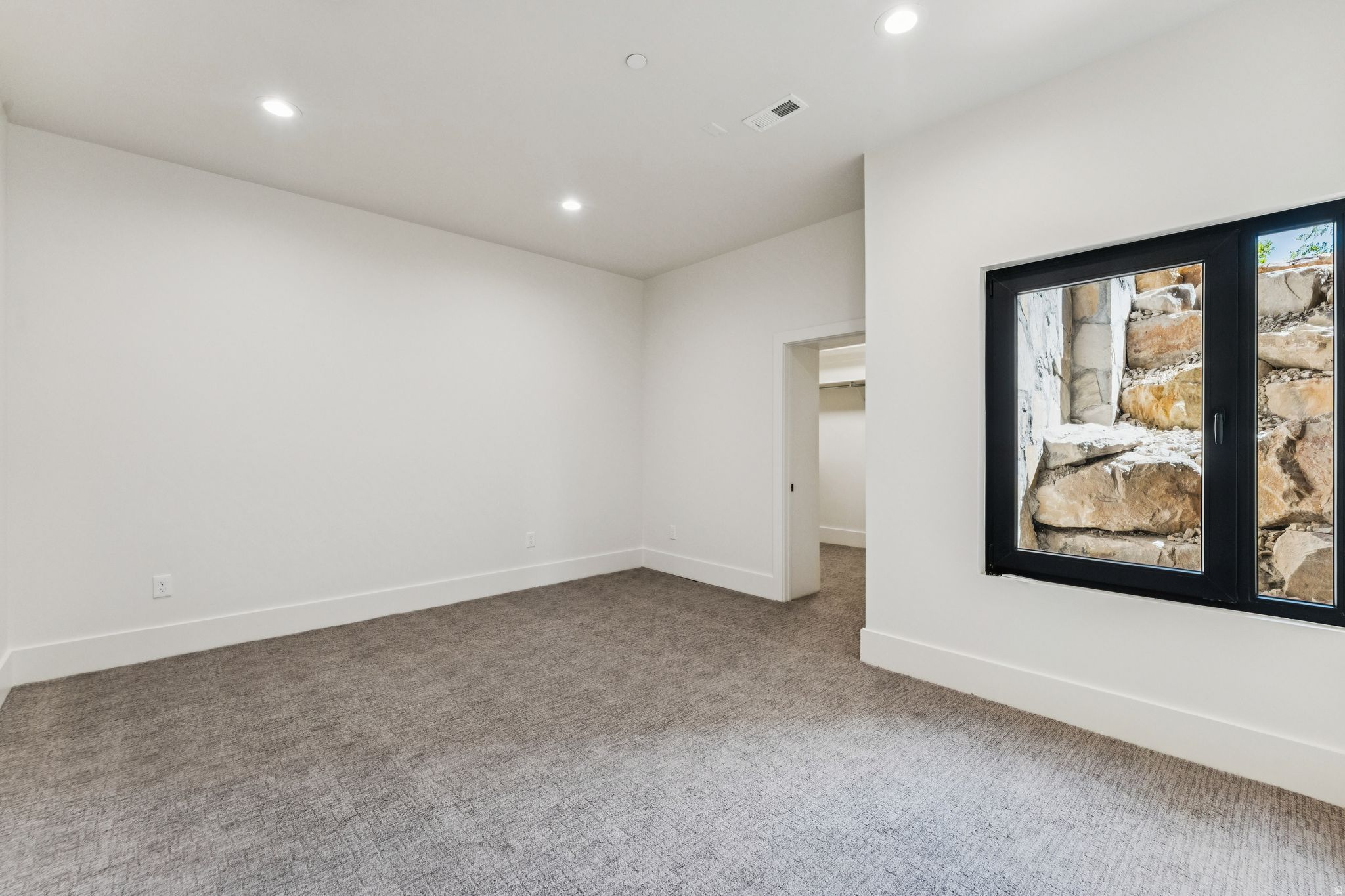 RED LEDGES - Residential