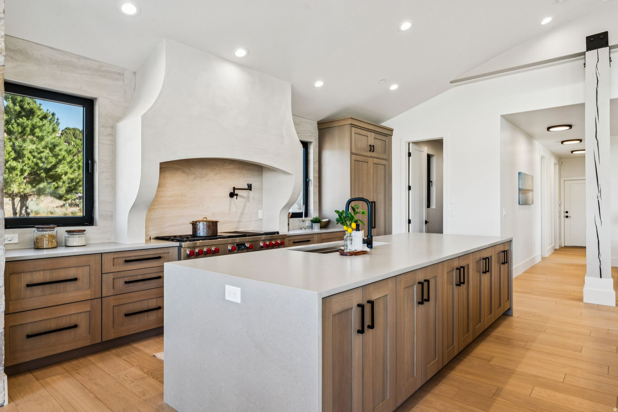 RED LEDGES - Residential